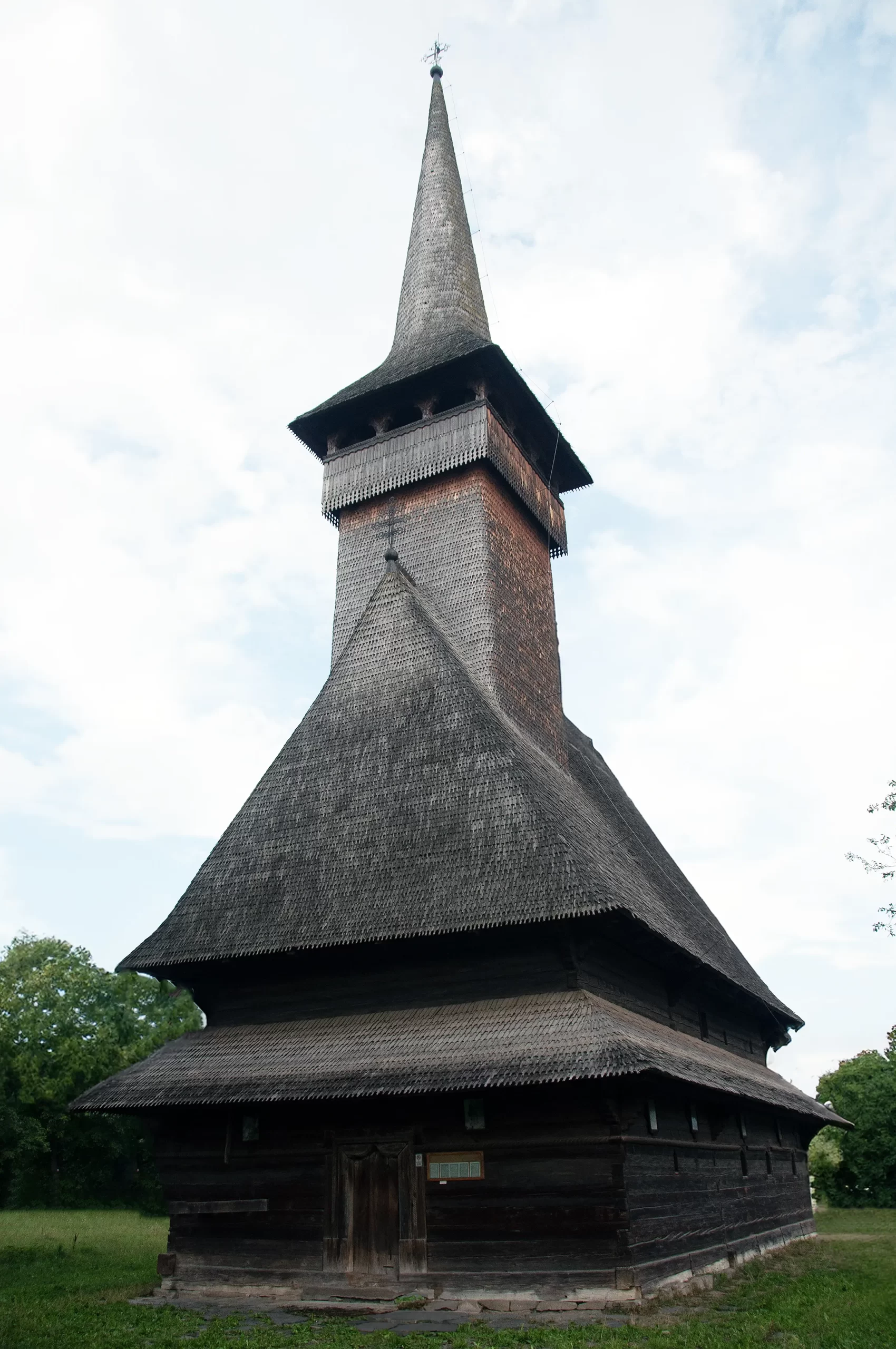 Manastirea Bogdan Voda Maramures - Romania for All