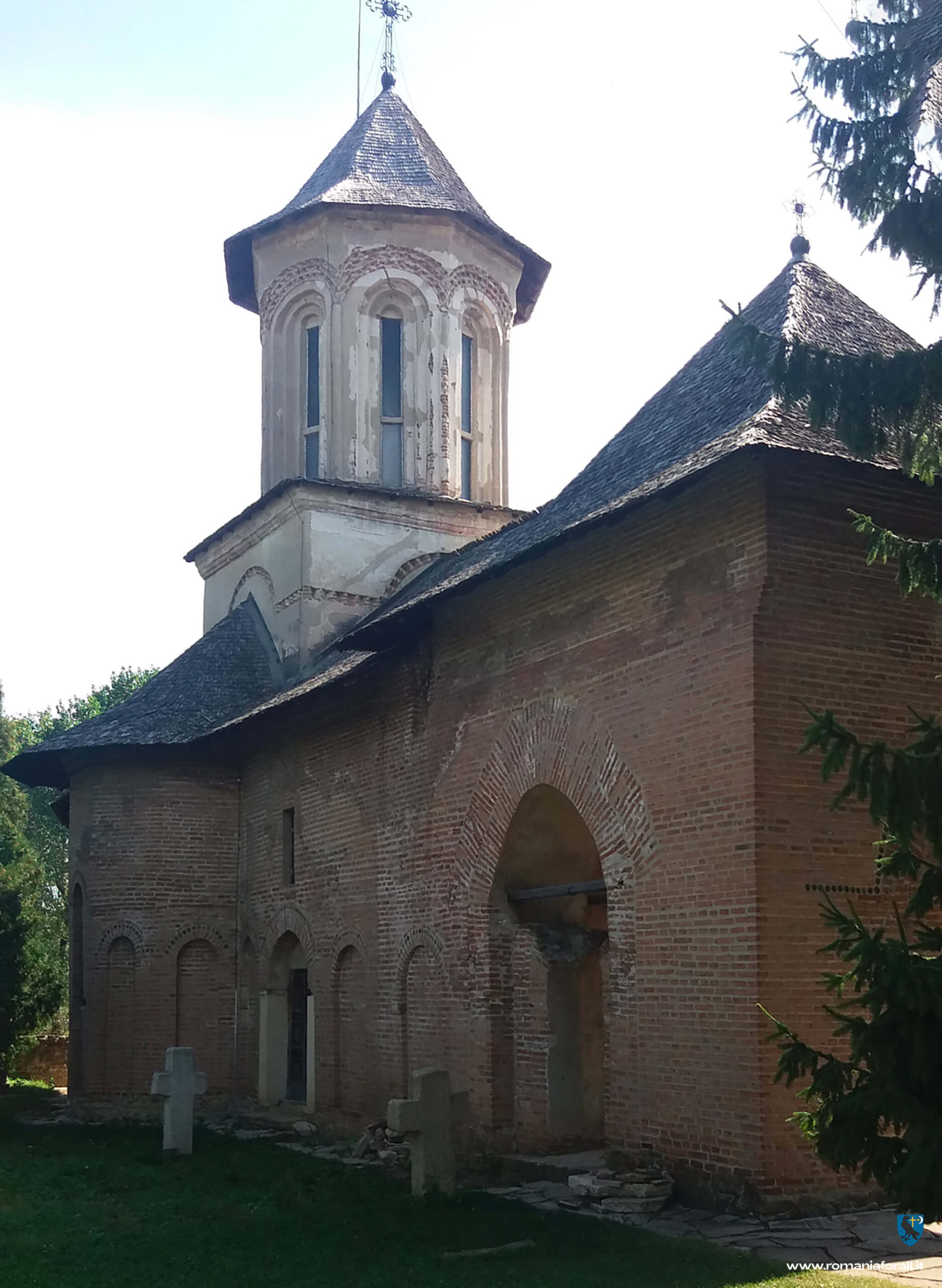 Biserica Sf. Vineri - Targoviste - Muntenia - Romania for All