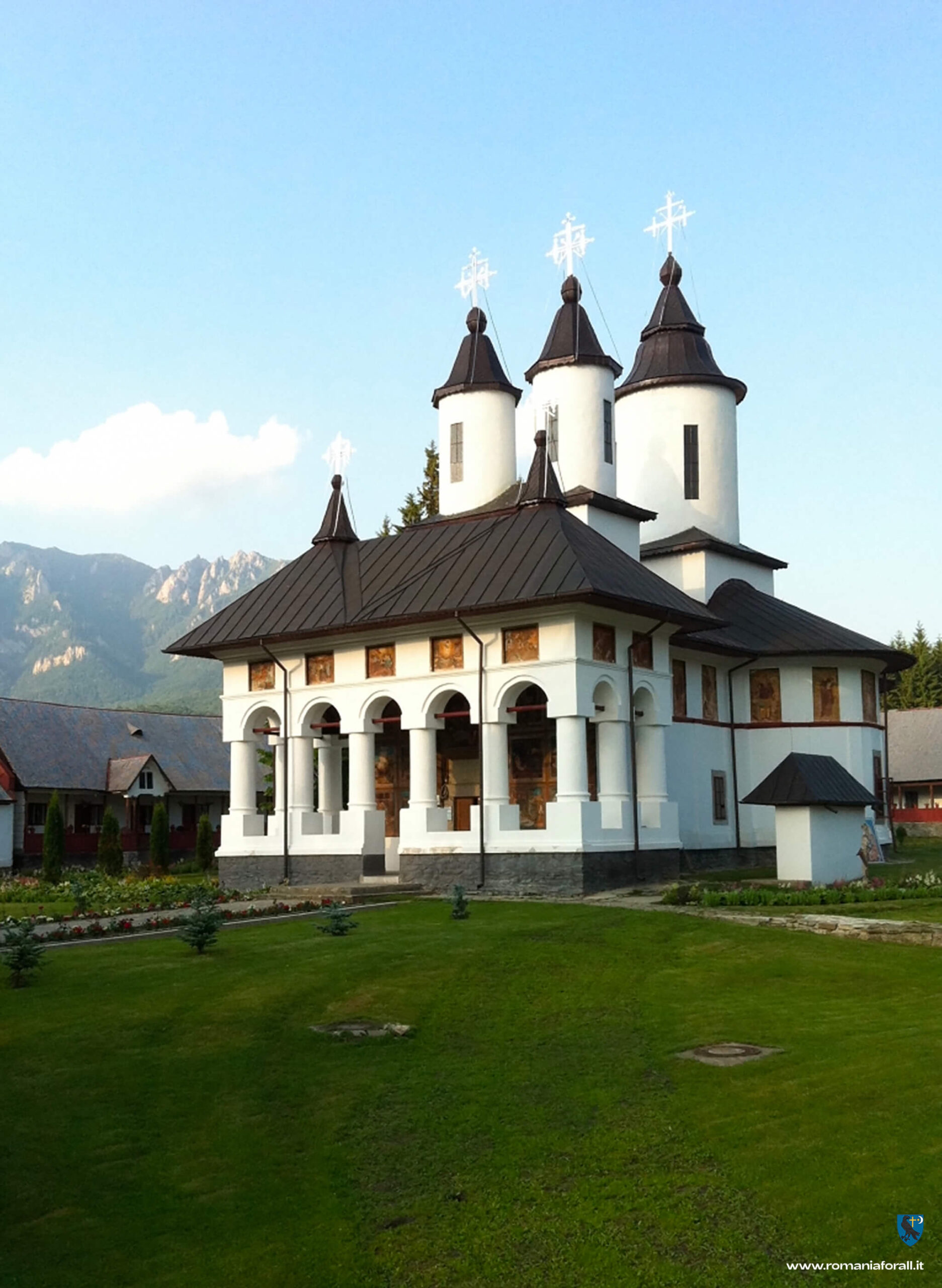 Manastirea Cheia - Muntenia - Romania for All