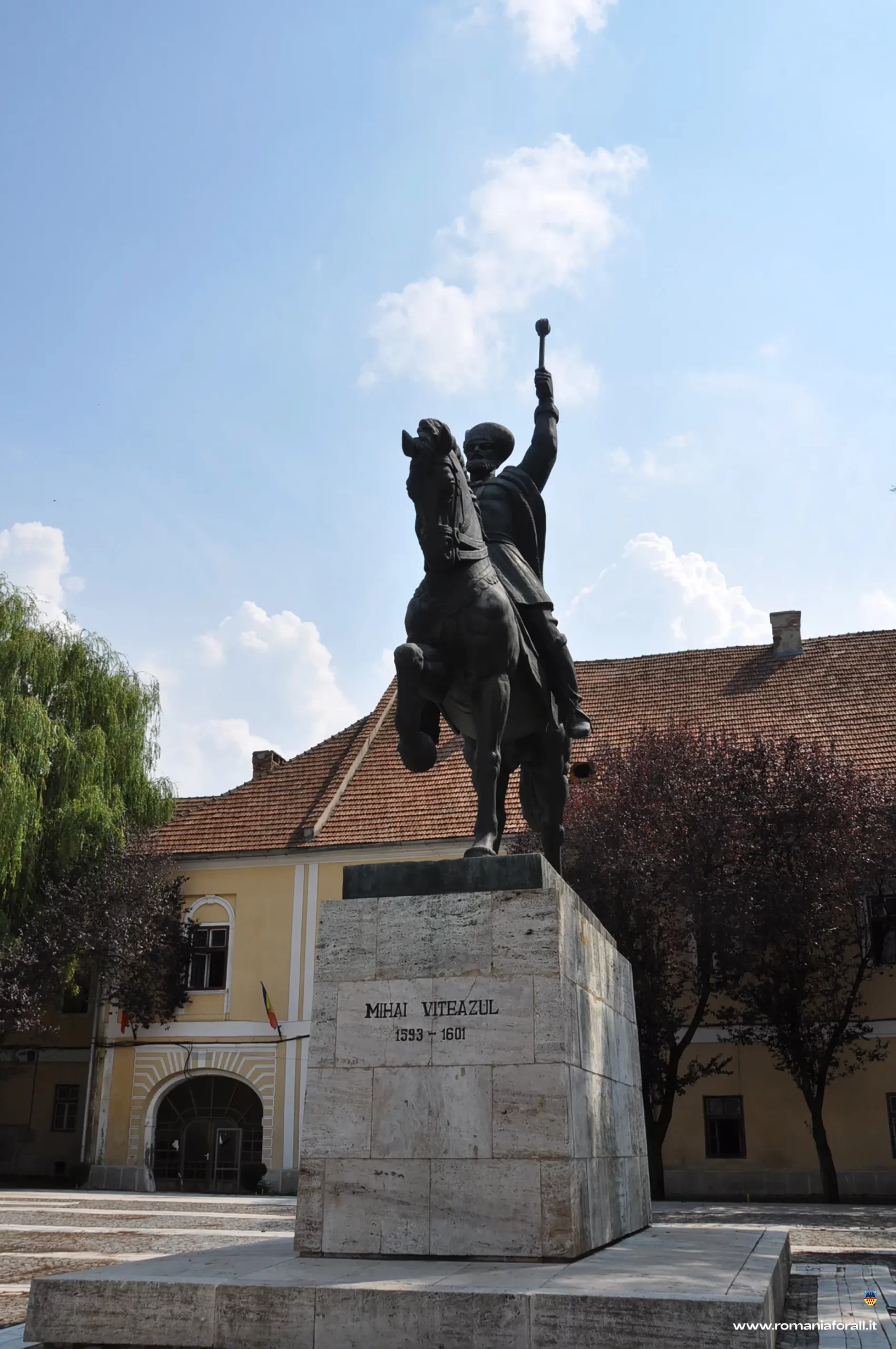 Transilvania - Alba-Iulia - Statuie Mihai Viteazul - Romania for all